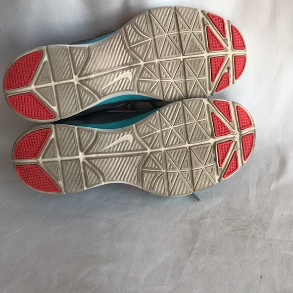 Nike Training gray/aqua/orange athletic shoes, size 8 - Picture 7 of 8